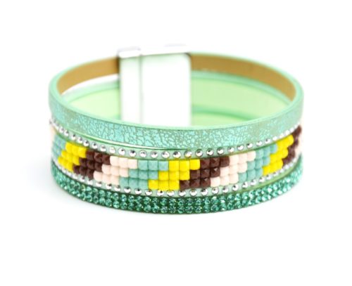 Bracelet-Manchette-Multi-Rangs-Clous-Strass-et-Pierres-Style-Bresilien-Vert-Mint