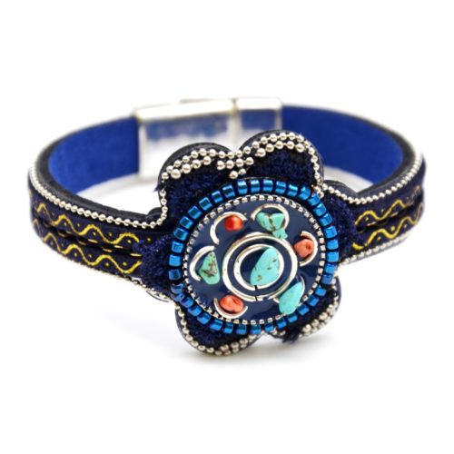 Bracelet-Manchette-Feutrine-avec-Fleur-Pierres-Turquoise-Contour-Perles-Bleu-Marine