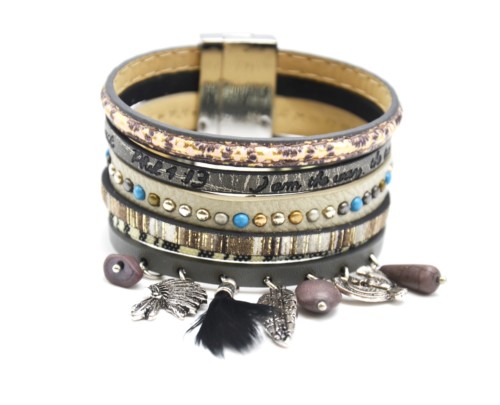 Bracelet-Manchette-Multi-Rangs-Simili-Cuir-Rayures-Clous-Message-Gris-avec-Charms-Ethnique