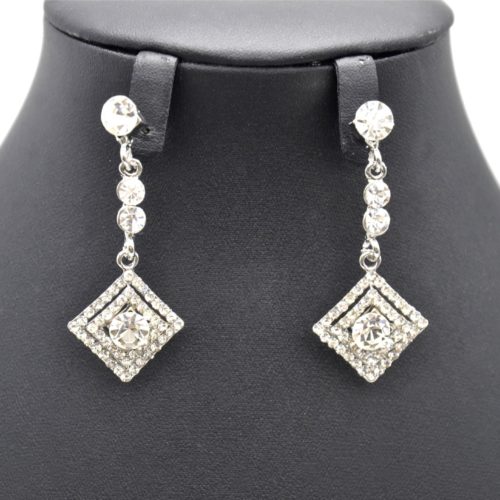 Boucles-dOreilles-Pendantes-Losange-Strass-Argente