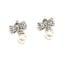 Boucles-dOreilles-Noeud-Ruban-Metal-Argente-Strass-et-Perle-Ecru