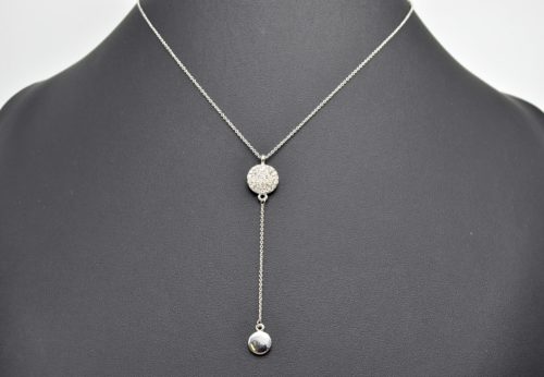 Collier-Fine-Chaine-Pendentif-Double-Cercles-Strass-et-Metal-Argente