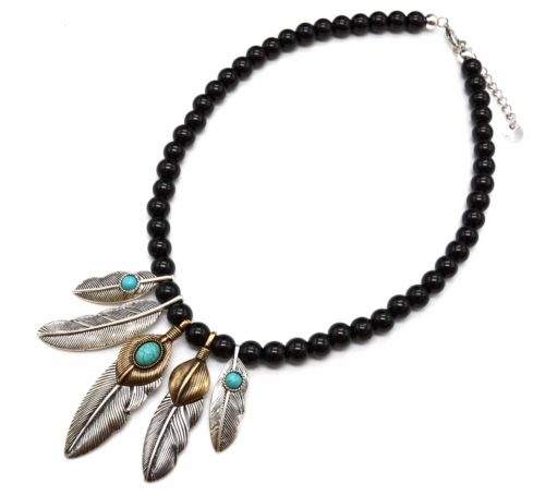 Collier-Perles-Noires-avec-Pendentif-Plumes-Ethnique-Metal-Vieilli-Argente-et-Pierres-Turquoise