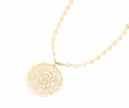 Collier-Chaine-Feuilles-Pendentif-Rose-Quadrillee-Dore