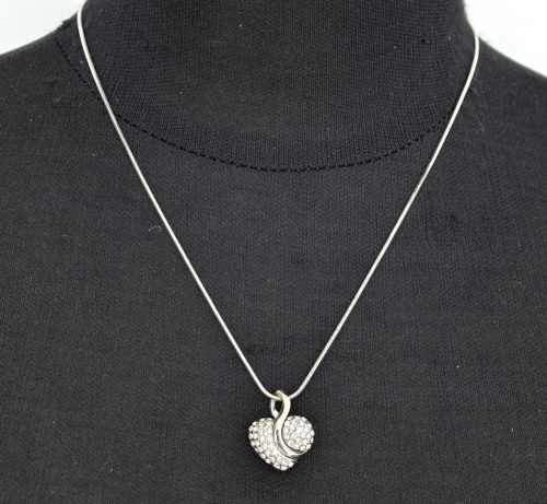 Collier-Pendentif-Coeur-Strass-Argente-avec-Beliere