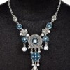 Collier-Pendentif-Cercles-et-Fleurs-Email-BleuGris-et-Metal-Strass