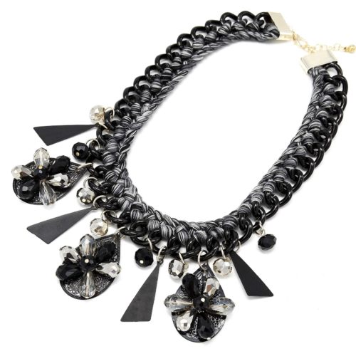 Collier-Plastron-Chaine-Tressee-Fil-Pendentifs-Fleurs-Perles-NoirGris