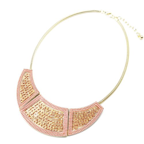 Collier-Plastron-Pendentif-Demi-Lune-Ornee-de-Perles-et-Boules-Corail