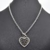 Collier-Chaine-Metal-Pendentif-Coeur-Fleuri-Contour-Strass-Argente