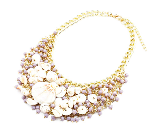 Collier-Plastron-Multi-Perles-Facettes-Violettes-et-Coquillages
