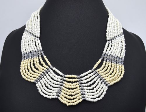 Collier-Multi-Rangs-Perles-de-Rocaille-Opaques-Ecru