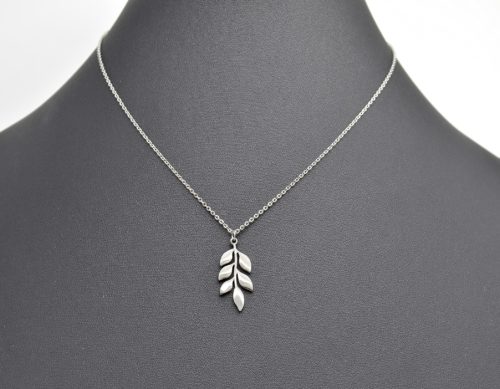 Collier-Fine-Chaine-et-Pendentif-Feuilles-de-Laurier-Acier-Argente