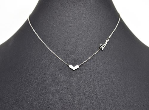 Collier-Fine-Chaine-Pendentif-Coeur-et-Message-LoveU-Acier-Argente