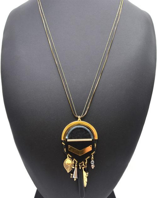 Sautoir-Collier-Pendentif-Simili-Cuir-Noir-et-Chevron-Metal-Dore-avec-Perles-Plume