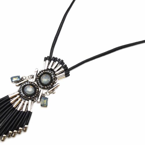 Sautoir-Collier-Cordon-Pendentif-Pierres-Metal-Vieilli-Argente-et-Tubes-Simili-Cuir-Noir