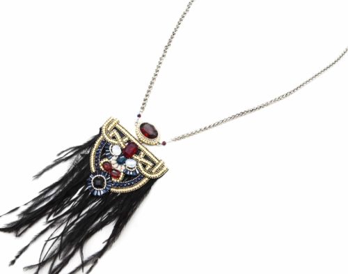 Sautoir-Collier-Chaine-Metal-Pendentif-Multi-Pierres-et-Fines-Plumes-Noires