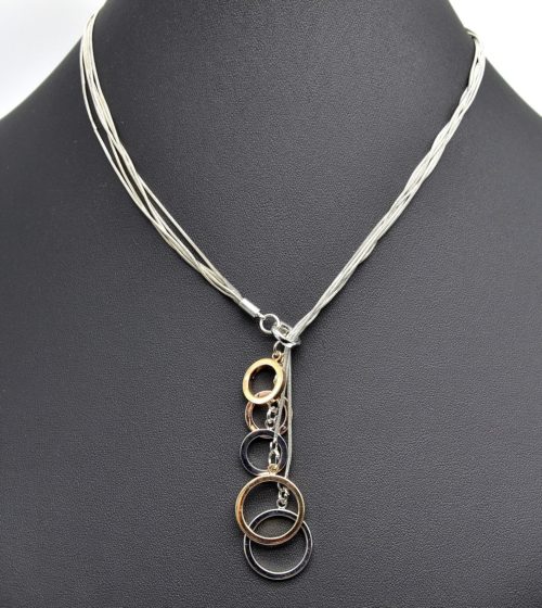 Collier-Multi-Chaines-et-Pendentif-Charms-Cercles-Tricolore