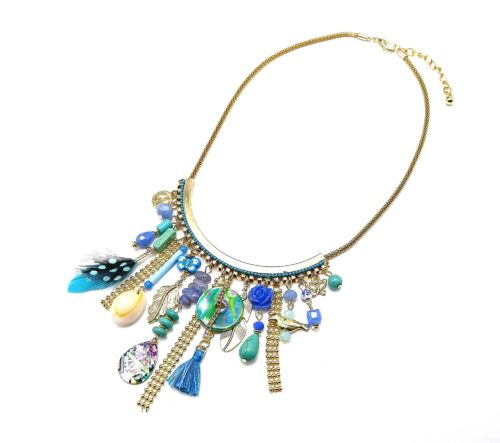 Collier-Pendentif-Multi-Charms-Plumes-Perles-Pompon-Bleu