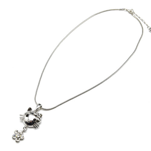 Collier-Pendentif-Tete-Chat-Metal-Argente-et-Fleur-Strass