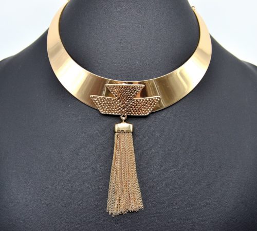 Collier-Torque-Motif-Triangles-Pendentif-Pompon-Chaines-Metal-Dore