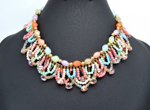 Collier-Plastron-Couronne-de-Perles-et-Pierres-Multicolore