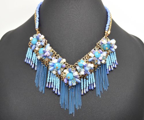 Collier-Plastron-Triangle-Pierres-et-Cascade-de-Chaines-et-Perles-Bleu