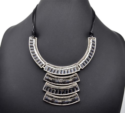 Collier-Plastron-Ethnique-Pendentif-Multi-Rangs-Metal-Perles-Bleu-Nuit-Gris