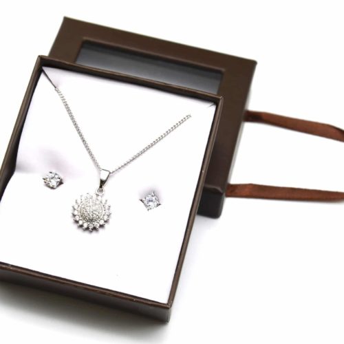 Coffret-Parure-Boucles-et-Collier-Pendentif-Fleur-Strass-Zirconium-Argente