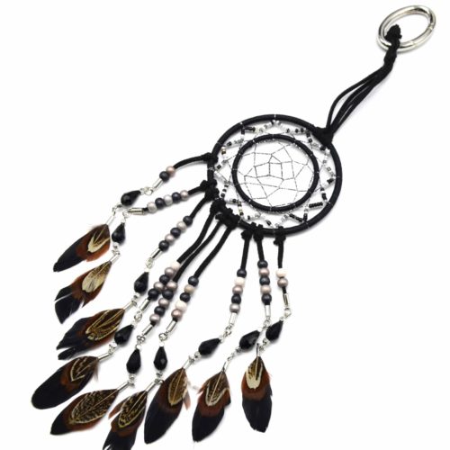 Keychains-Jewel-de-Sac-catcher-dreams-Dreamcatcher-felt-with-threads-gloss-beads-and-feathers-ethnic-black