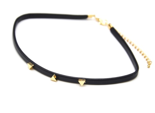 Collier-Choker-Ras-du-Cou-Simili-Cuir-Noir-Clous-Triangles-Metal-Dore