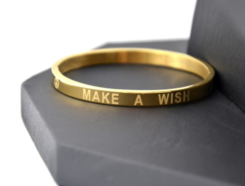 Bracelet-Jonc-Moyen-Acier-Dore-avec-Message-Make-A-Wish