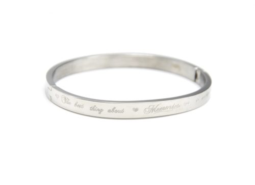 Bracelet-Jonc-Moyen-Acier-Argente-avec-Message-The-best-thing-about-Memories-is-making-them