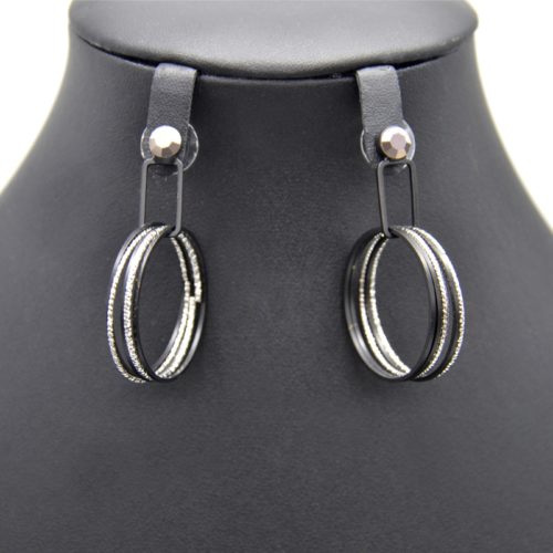 Boucles-dOreilles-Pierre-et-Multi-Cercles-Contour-Metal-Noir-Argente