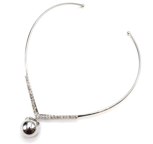 Collier-Torque-Ouvert-Pointu-avec-Rangee-de-Strass-et-Boule-Metal-Argente