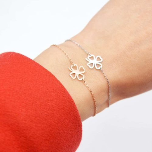 Bracelet-Fine-Chaine-avec-Charm-Trefle-Porte-Bonheur-Contour-Acier