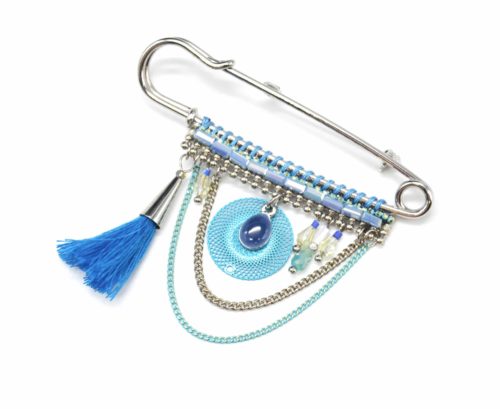 Broche-Epingle-Cercle-Ajoure-Pierre-Perles-et-Pompon-Bleu-avec-Multi-Chaines-Metal-Argente