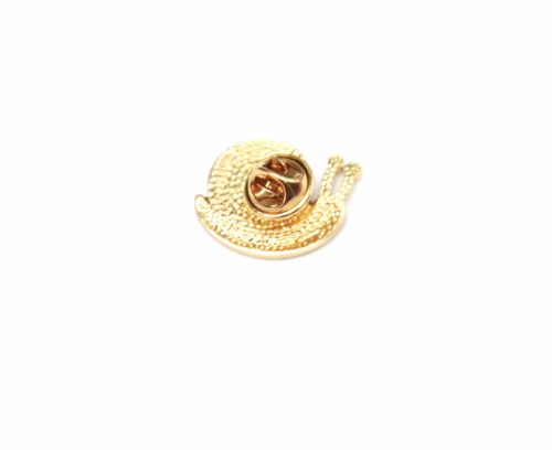 Mini-Broche-Pins-Escargot-Motif-Pois-Beige-Taupe-et-Metal-Dore