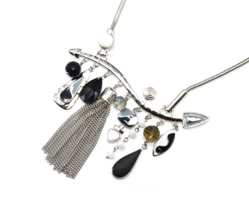 Collier-Plastron-Pendentif-Multi-Formes-Email-Noir-Perles-Pompon-Chaines-et-Metal-Argente