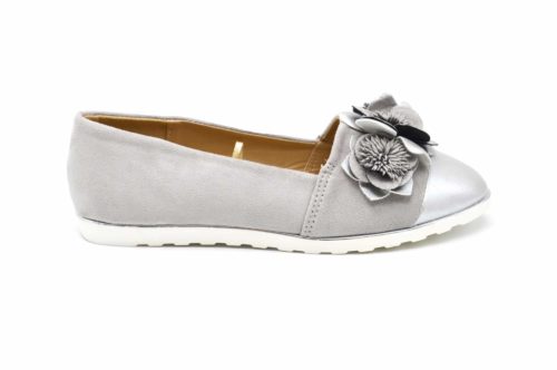 Mocassins-Slippers-Effet-Daim-Gris-avec-Multi-Fleurs-Bout-Satine-et-Semelle-Blanche