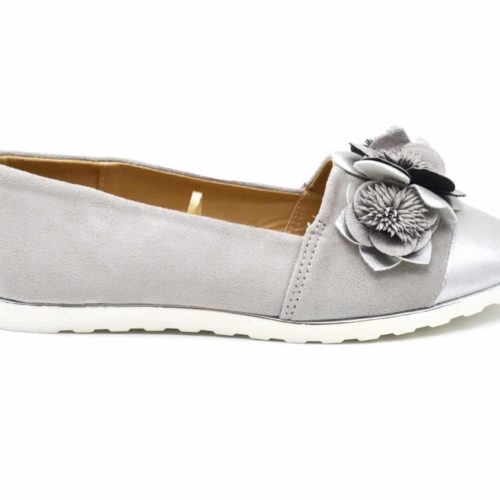 Mocassins-Slippers-Effet-Daim-Gris-avec-Multi-Fleurs-Bout-Satine-et-Semelle-Blanche