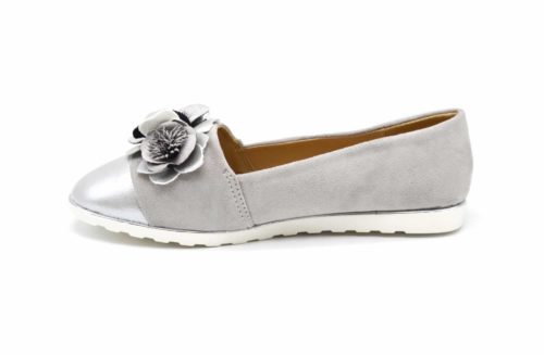 Mocassins-Slippers-Effet-Daim-Gris-avec-Multi-Fleurs-Bout-Satine-et-Semelle-Blanche