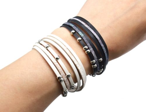 Bracelet-Double-Tour-Multi-Rangs-Simili-Cuir-et-Paillettes-avec-Charms-Boules-Metal-Argente