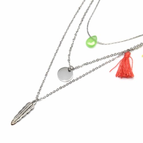 Collier-Triple-Fine-Chaine-Pendentifs-Goutte-Medaille-et-Plume-Ethnique-Acier-Argente-avec-Pompons-CorailJaune