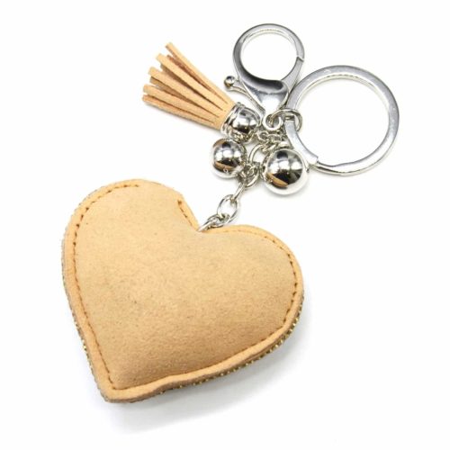 Porte-Cles-Bijou-de-Sac-Coeur-Clous-Perles-Strass-et-Feutrine-Beige-avec-Pompon