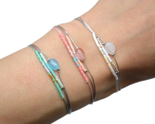 Bracelet-Multi-Rangs-Chaines-Acier-avec-Charm-Pierre-et-Perles-Rocaille