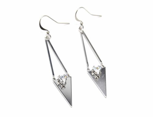 Boucles-dOreilles-Pendantes-Losange-Ouvert-avec-Triangle-Inverse-Metal-Argente-et-Pierre-Zirconium