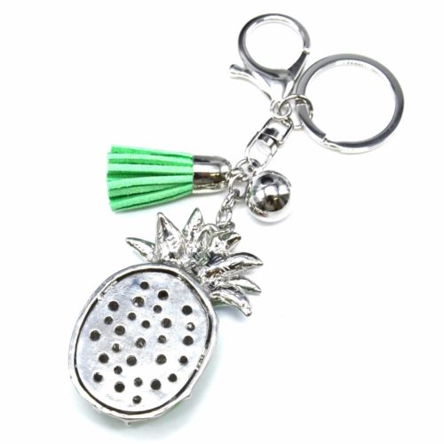 Porte-Cles-Bijou-de-Sac-Ananas-Vert-avec-Boule-Metal-Argente-et-Pompon