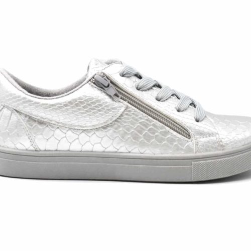 Sneaker-Tennis-sneakers-imitation-leather-varnish-silver-with-Motif-Croco-zip-and-lace