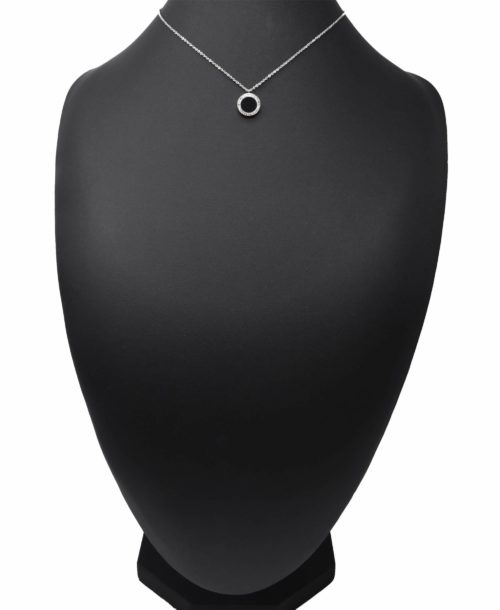 Collier-Fine-Chaine-Pendentif-Cercle-Noir-Contour-Strass-et-Acier-Argente