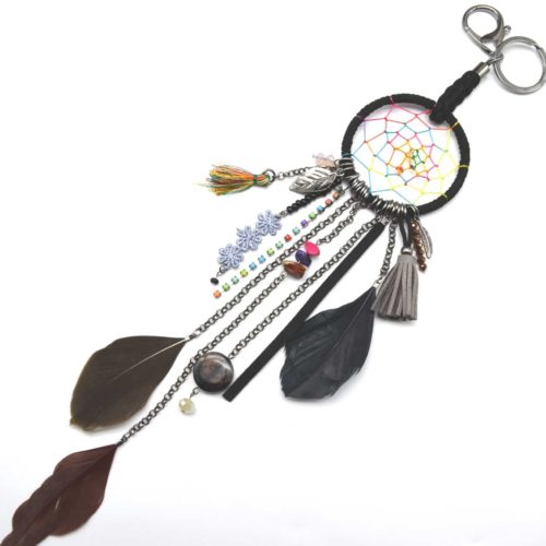 Keychains-Jewel-de-Sac-catcher-dreams-Dreamcatcher-with-charms-and-feathers-ethnic-black
